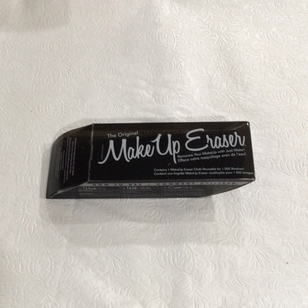 The Original Black Makeup Eraser